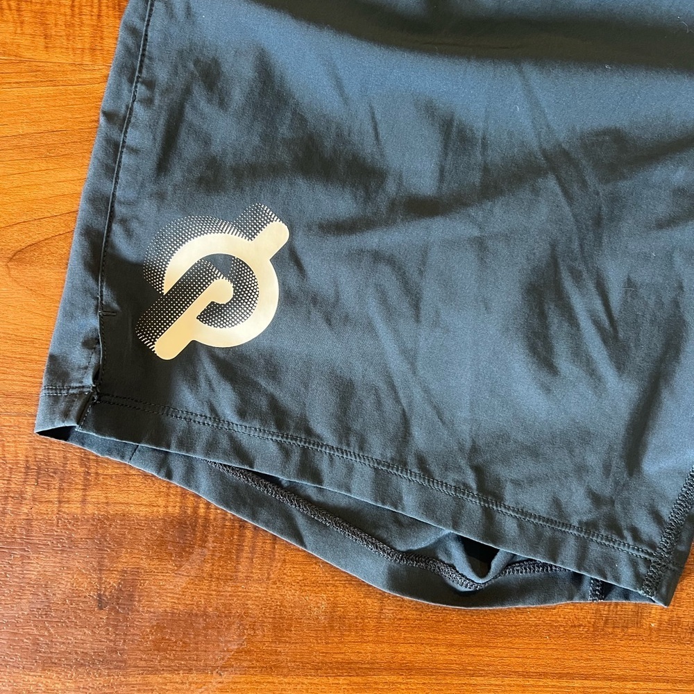PELOTON 8” inch inseam Large Sessions Resistance Shorts - Men.Running, biking - Picture 2 of 6